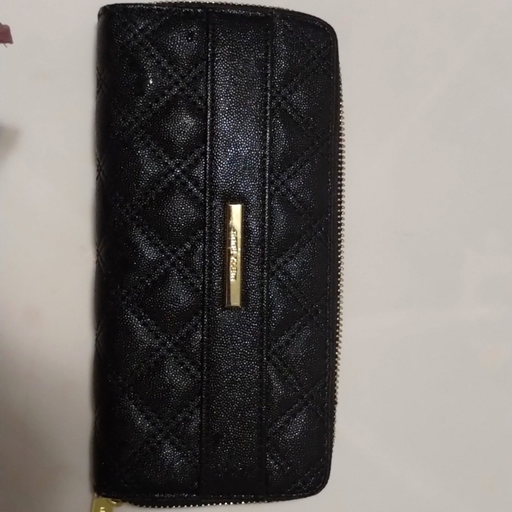 ANNIE KLEIN  new black clutch bag